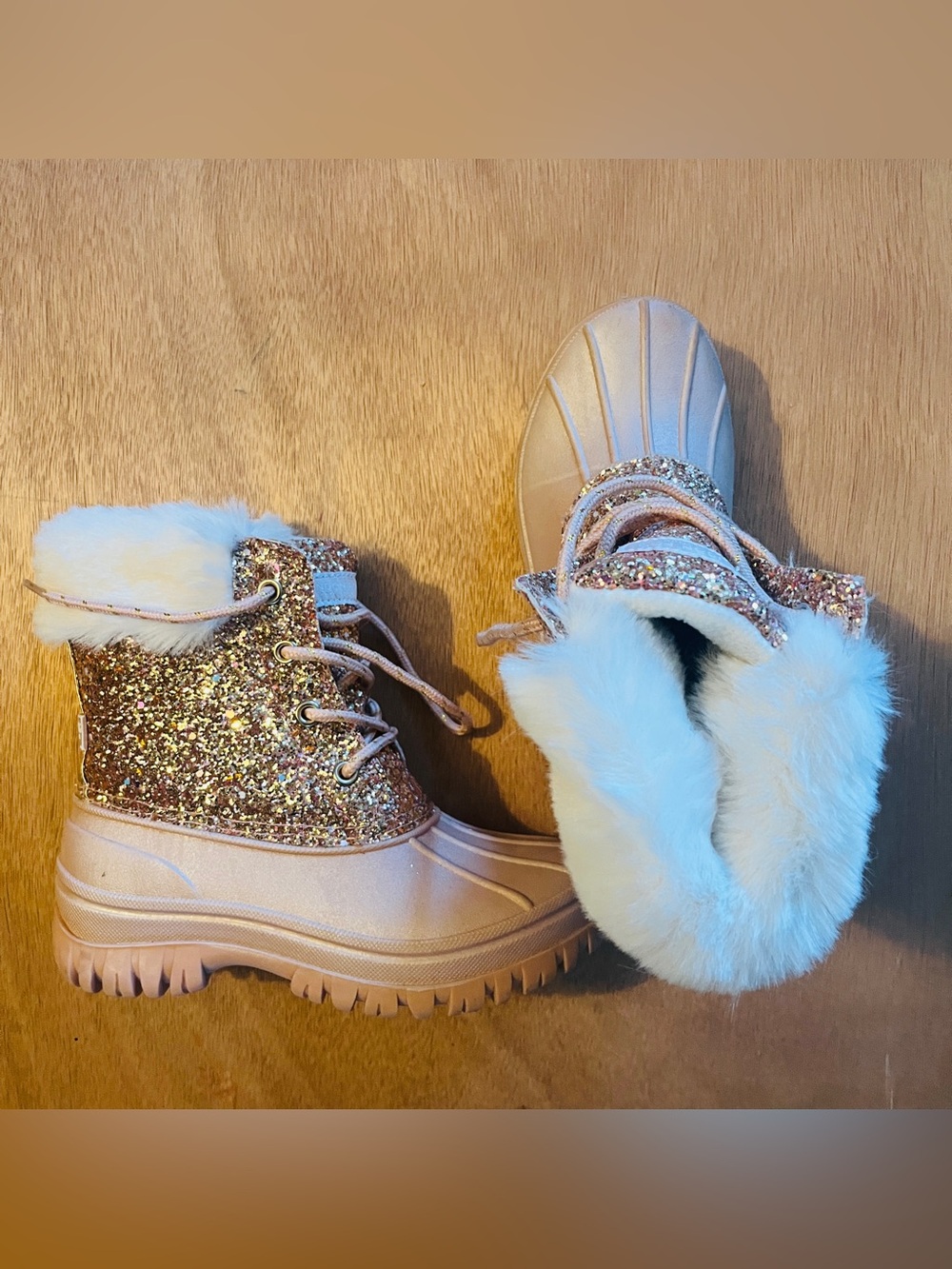 London Fog Girls Glitter Duck Boot NWT  Size 1 Rose Gold Snow Boot Faux Fur